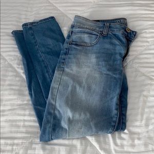 American Eagle Super Stretch Light Wash Jeans